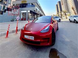 تسلا موديل 3